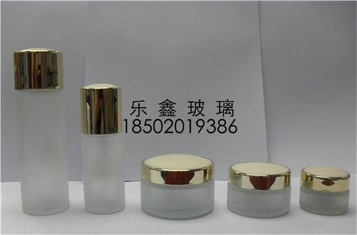 探秘高端化妆品包装的艺术与科技 聚焦广州乐鑫玻璃制品的匠心研发