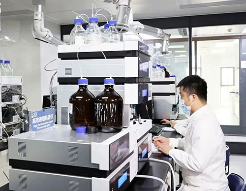 完美 用数字化求供应链整体最优解 化妆品研发