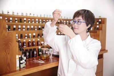 护手暖心，情暖“疫”线 化妆品研发为医护人员办实事